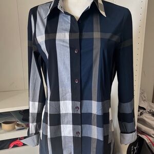 Men's Navy and Gray Plaid Long-Sleeve Button-Down Shirt